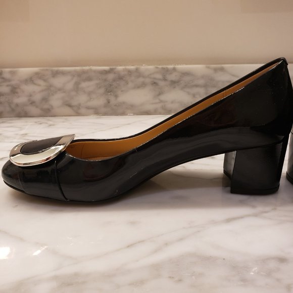 Michael Kors Pauline Pumps in Navy - 7.5 - Picture 5 of 9
